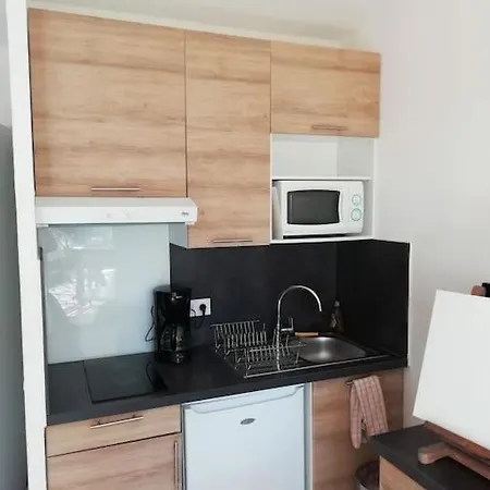 Les Pieds Dans L'eau ! * Cerbère