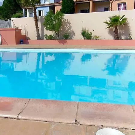 Les Pieds Dans L'eau ! * Cerbère